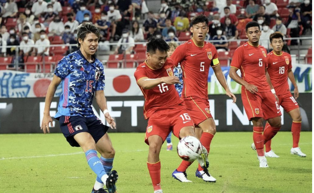 haobosports- 都灵门将神勇八连扑，力保球门不失拿一分  